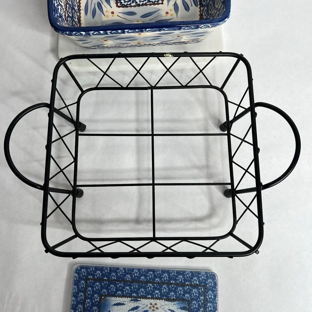 Temptations by Tara Old World Blue‎ Casserole Dish Cooling Rack Trivet Lid 1.5Qt